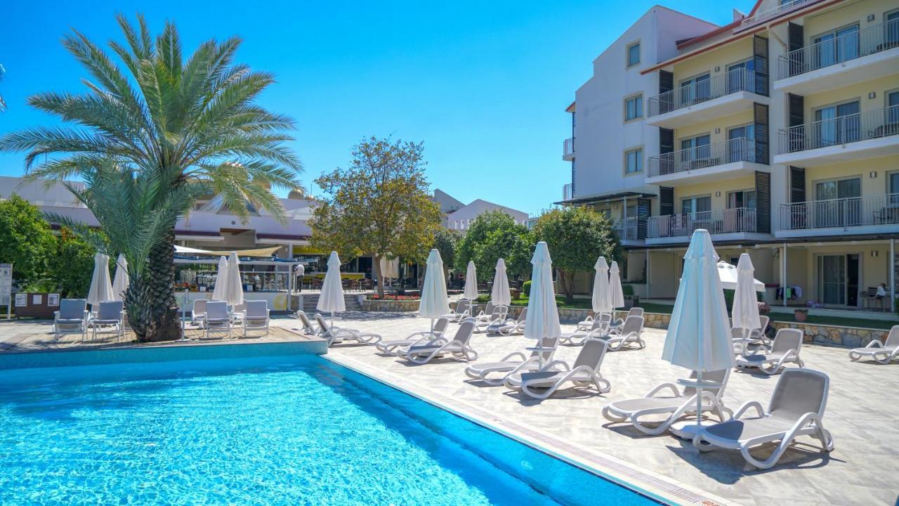 Barut B Suites Side Exterior foto