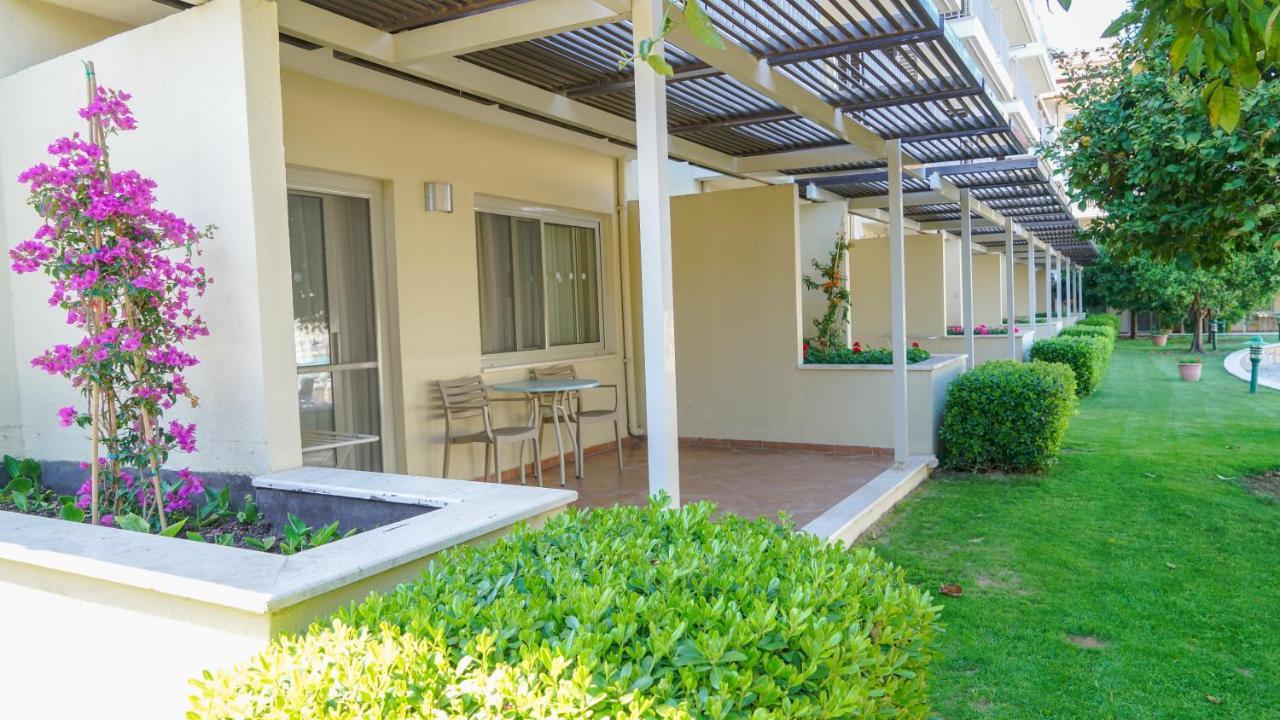 Barut B Suites Side Exterior foto